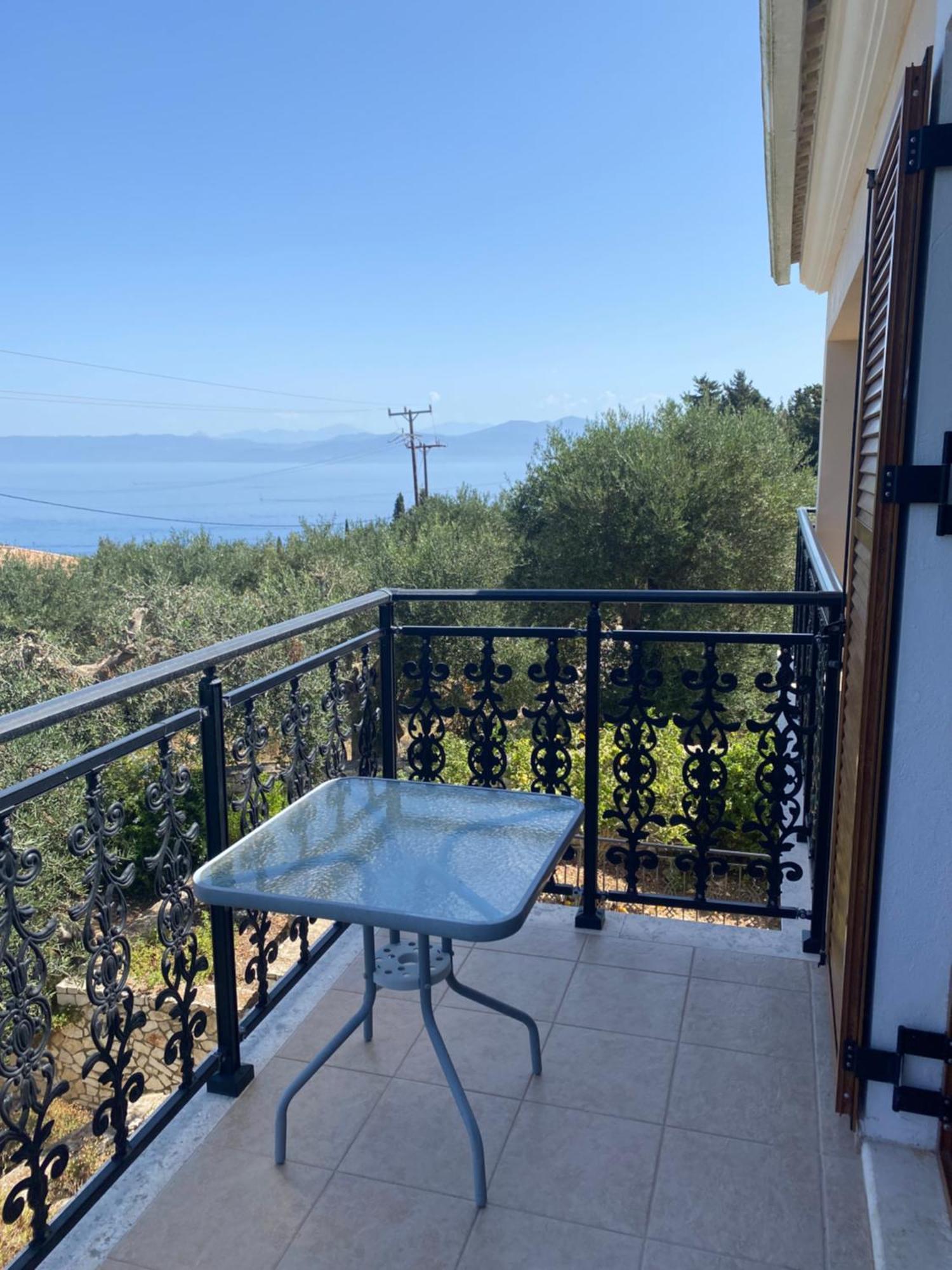 Villa Danae Ґайос Екстер'єр фото